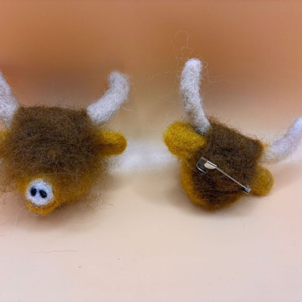 Highland cow pin brooches